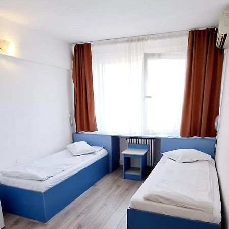 Hotel Victoria Ιάσιο Εξωτερικό φωτογραφία
