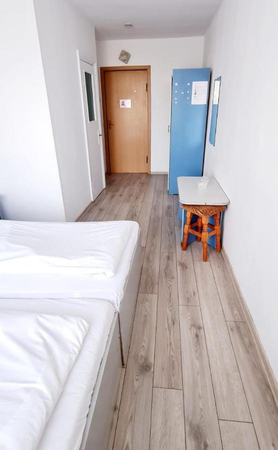 Hotel Victoria Ιάσιο Εξωτερικό φωτογραφία