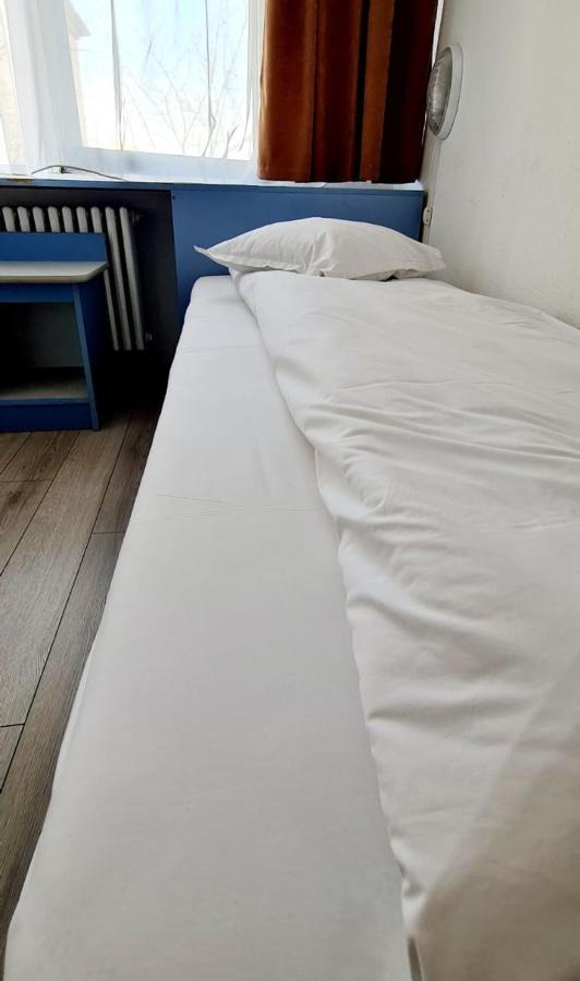 Hotel Victoria Ιάσιο Εξωτερικό φωτογραφία