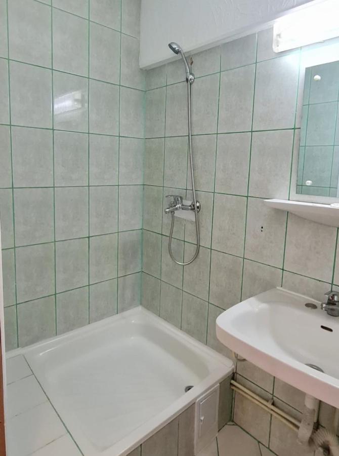 Hotel Victoria Ιάσιο Εξωτερικό φωτογραφία
